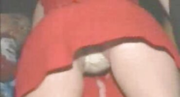 સેક્સી સેકસી વીડીયો બતાવો કન્યાઓ હેન્ડલ મોટા બંદૂકો