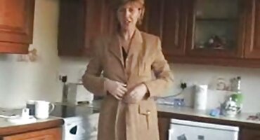 બીચ પર ઓપન વીડીયો સેકસ લેવામાં અને એક સેક્સી છોકરી ચુંબન