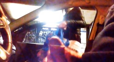 કાળા સોફા પર એક નિમ્ફોમેનિયાક સાથે સેકસી બીપી વીડીયો સેક્સ