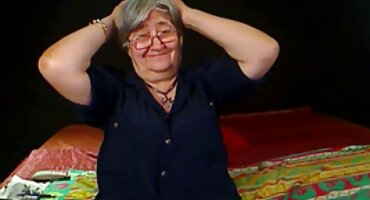 બે સેક્સી મિત્રો સાથે ત્રીપલ એક્સ સેકસી બીપી વીડીયો સુંદર ત્રણ જણનું જૂથ