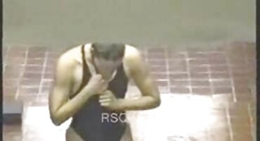 તે તેના બોયફ્રેન્ડના સેકસી વીડીયો સેકસી ટોટીને અન્ય કંઈપણ કરતાં વધુ પ્રેમ કરે છે.