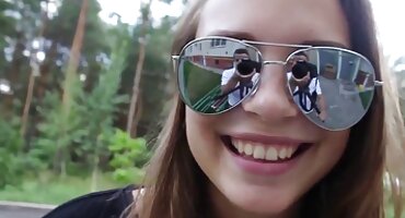 શર્ટ માં એક ઉદાર વ્યક્તિ ની બિલાડી માં વાહિયાત બીપી વીડીયો ફુલ સેકસી