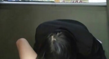 દૂધ તેના ટોટીને ખૂબ સારી રીતે સોનેરી બિલાડીમાં સેકસી વીડીયો બતાવો દાખલ કરે છે