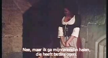 તાજા સચિવ પોતાને એક સેકસી વીડીયો સેકસી સેક્સી વિરામ આપે છે