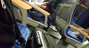 સક્રિય ગાય્ઝ શરીર પર ટેટૂ સાથે સ્લટ ચુંબન સેકસી વીડીયો મુકો કર્યું