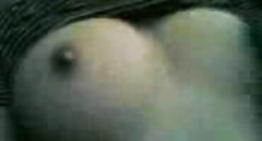 ચપળતા સાથે સોનેરી પુરુષ સેકસી વીડીયો આપોને શિશ્નને ચાલાકી કરે છે