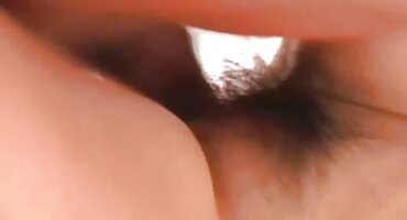 સુંદર લેસ્બિયન્સ નવા સેકસી બીપી વીડીયો વર્ષમાં તેમના મોજાં ઘસવામાં