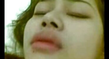 તરસ્યું અને ભૂખ્યા છોકરી તેના હિન્દી વીડીયો સેકસી પેન્ટીમાં તેના ભોગને સ્ટ્રોક કરે છે