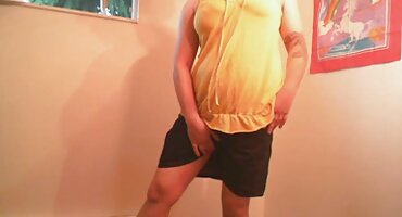 તેણીએ તેના પગ ફેલાવ્યા ગુજરાતી સેકસી વીડીયો બતાવો અને તેની ચુપચાપ માં વાઇબ્રેટર દાખલ કર્યું