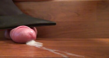 યુવાન વીડીયો સેકસી સ્લટ્સ જોવા માટે ગયા પુરુષ સ્ટ્રીપ્ટેઝ