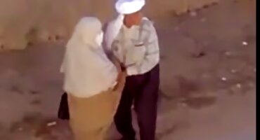 એક ફોટોગ્રાફર દ્વારા ચુંબન કર્યું શ્યામ અશ્લીલ અંધ શ્યામાની સામે ચૂસવું અને તેના બોયફ્રેન્ડ સાથે વાહિયાત કરવું તાજા ટિટ્સ સવારી ઇંગ્લીશ સેકસી વીડીયા સાથે શ્યામા