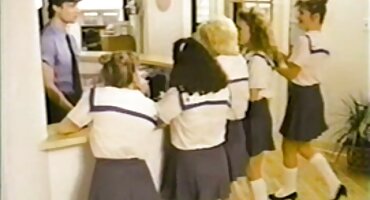 ડિપિંગ માણસ શેરીમાં નગ્ન વૉકિંગ સેકસી સેકસી વીડીયા