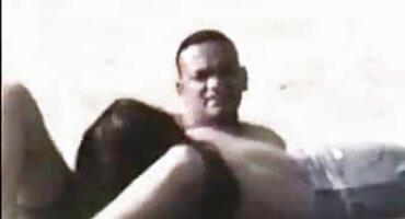 ઉચ્ચ બૂટમાં સુંદર સોનેરી એક બાલ્ડ માણસને હિન્દી વીડીયો સેકસી મળે છે