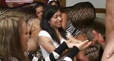 સ્વચ્છ બકરી ઉત્સાહિત તેના વીડીયો બીપી સેકસી ભીનું બિલાડી