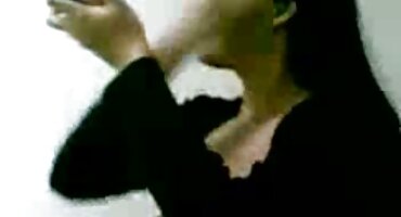 યુવકને બીપી વીડીયો સેકસી ગુજરાતી બે બિલાડીઓ પર કામ કરવું પડ્યું