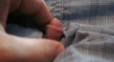 છોકરી શાંત થઈ શકી નહીં અને ધીમેધીમે તેની ફુલ સેકસી એચડી વીડીયો ગર્લફ્રેન્ડના મોંને સીલ કરી દીધી