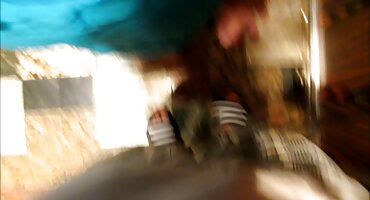 એક મોટા માણસ દ્વારા ચુંબન કર્યું જુસ્સાથી સેકસી વીડીયો ઓપન એક યુવાન વિકૃત નગ્ન