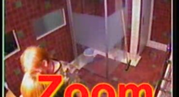 સ્નાયુબદ્ધ વીડીયો સેકસી ગોરિલાઓ ક્લબ કન્યાઓ ઉપલબ્ધ માં ચુંબન