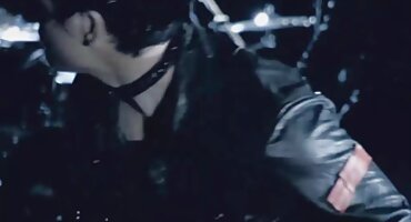 મોહક મુલાટ્ટો હસ્તમૈથુન માટે ગુજરાતી સેકસી બીપી વીડીયો હિપ્સને વિસ્તૃત કરે છે