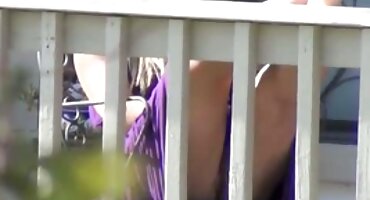 તે ફ્લોર પર બીપી વીડીયો સેકસી ગુજરાતી બેઠા છે