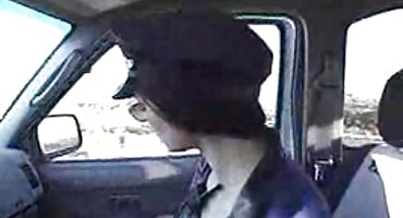 સોનેરી અને શ્યામા મસાજ નગ્ન વીડીયો સેકસી બીપી ગોડફાધર