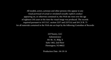 શરમાળ યુવાન છોકરીઓ જંગલમાં સેક્સ કરે છે સેકસી પીચર વીડીયો
